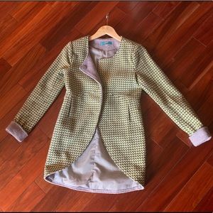 Buttons brand coat from Francesa’s